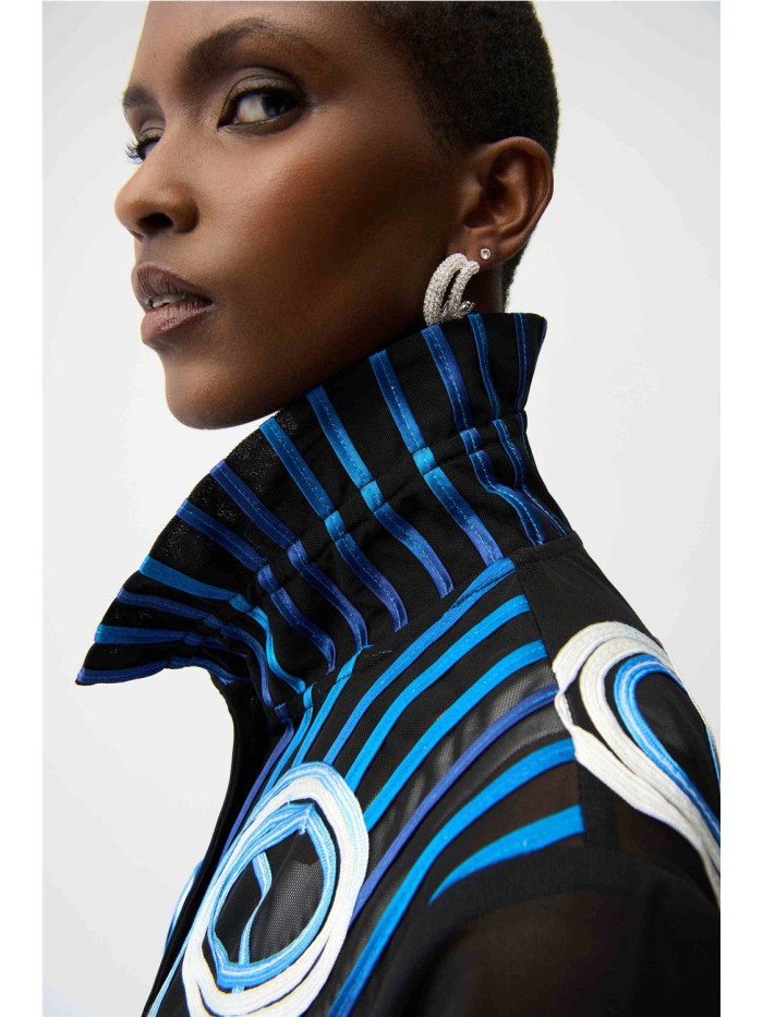 Chaqueta JOSEPH RIBKOFF de mujer de color negro y cintas azules 261904