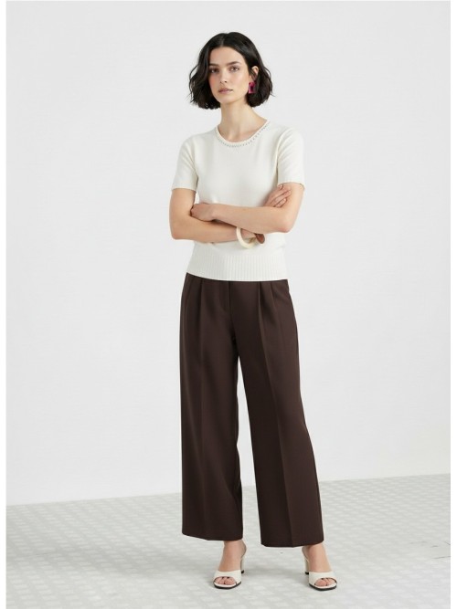 Jersey ESCORPION de mujer color crudo, tachas en el cuello 26s110021